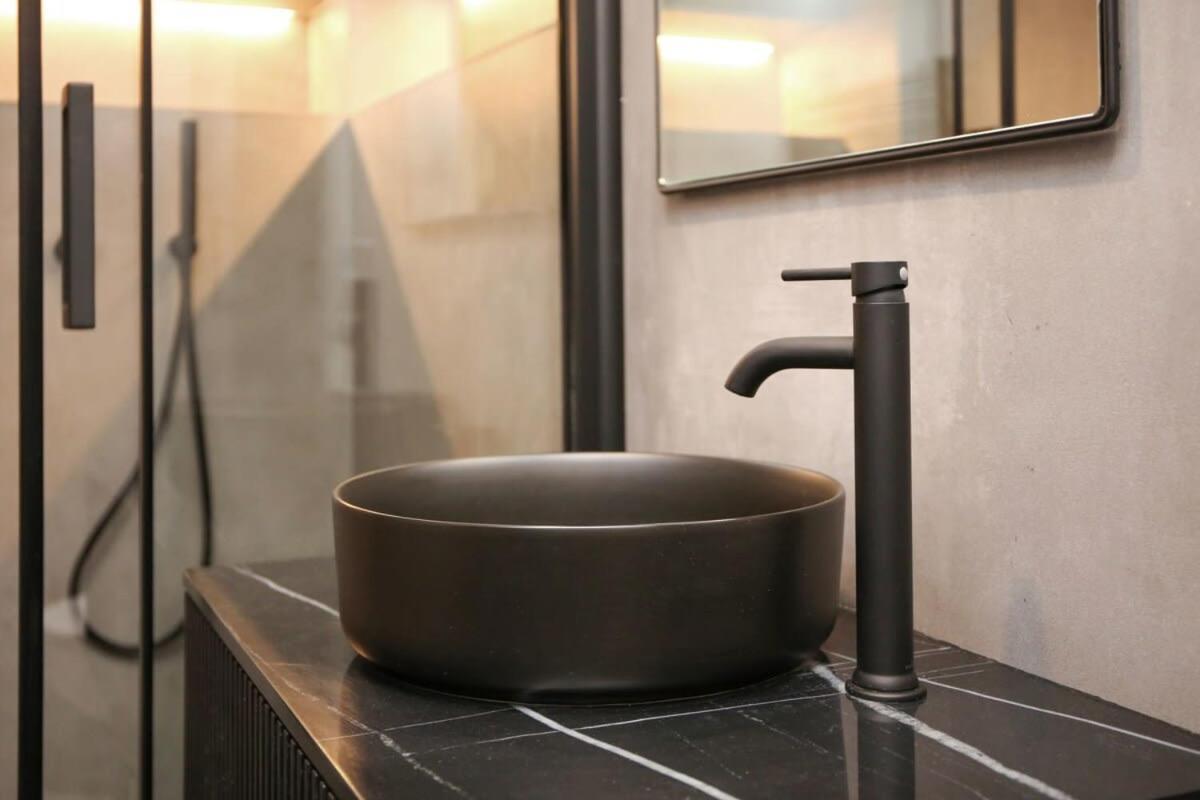 Logement Ideal En Famille - Porte Du Marais - 6P - Flat-Guest Paris Luaran gambar