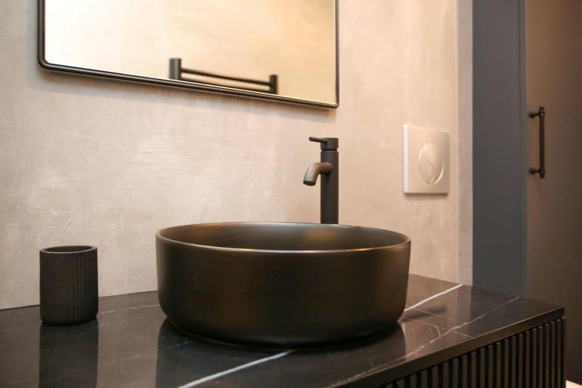 Logement Ideal En Famille - Porte Du Marais - 6P - Flat-Guest Paris Luaran gambar