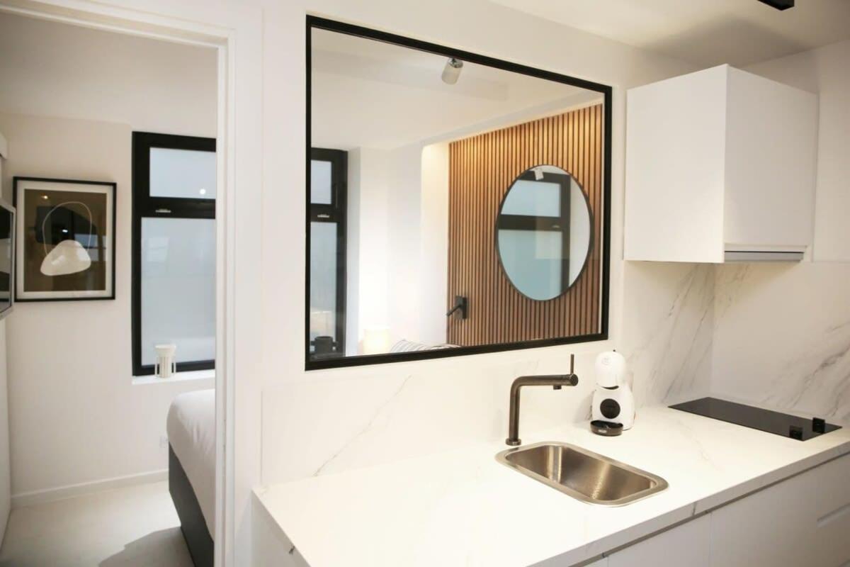 Logement Ideal En Famille - Porte Du Marais - 6P - Flat-Guest Paris Luaran gambar